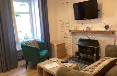 Millport Apartment | Cosy In