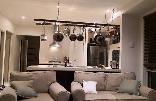 Mullumbimby House | Cosy, Modern, 4BR Home In Mullumbimby
