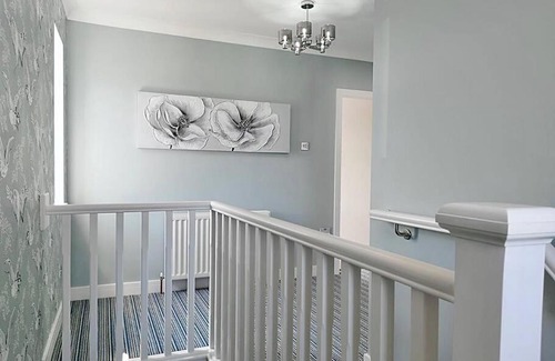 Grimsby House | Cosy Modern Grimsby Home