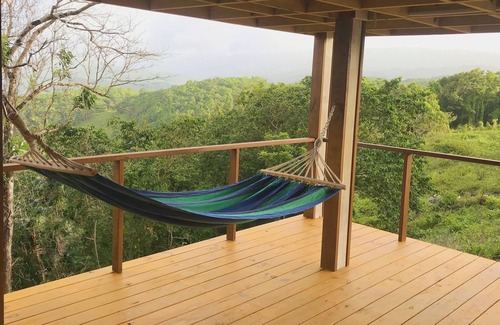 Boston Bay Cabin | Cosy off grid cabin 15 minutes from beautiful beaches