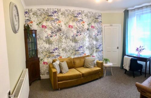 Tollcross Apartment | Cosy one bedroom flat in city center