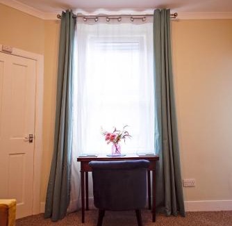 Tollcross Apartment | Cosy one bedroom flat in city center