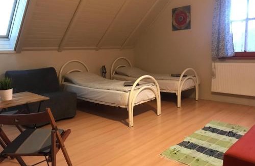 Isaszeg Bed & Breakfast | Cosy rooms on the lake near Budapest and the Airport