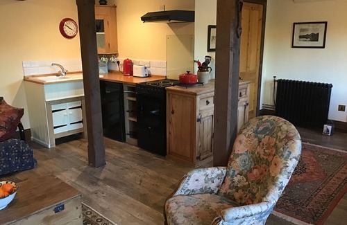 Erwood Cottage | Cosy rural hideaway