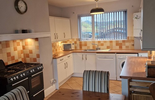 Farnley Tyas House | Cosy, spacious and comfortable family home in Huddersfield.