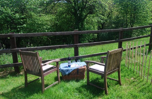 Blaisdon Apartment | Cosy studio apartment with garden, views and forest walks from the doorstep.