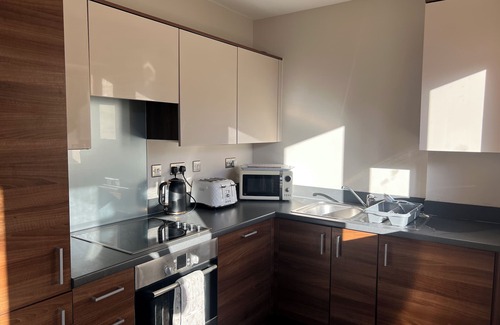 Norwich Apartment | Cosy well appointed, pet friendly apartment situated in the Cathedral grounds