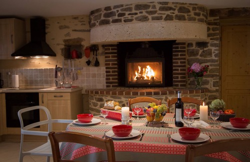 Lanvallay House | Coté Rance, charming country house