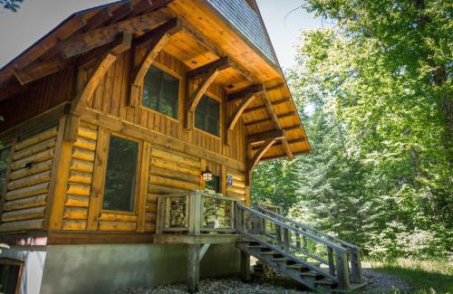 Lac-Superieur Ski Chalet | Cote Nord Tremblant Chalet Martin