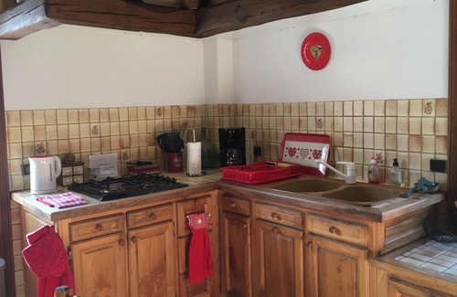 Saint-Pierre-d'Entremont House | Cottage in the heart of the Chartreuse: "Cottage by the water" ***