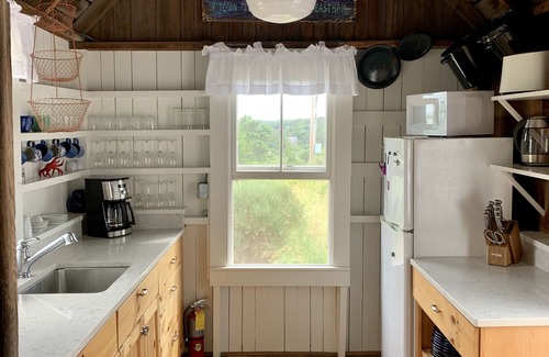 Truro Cottage | Cottage #11 - Spectacular views of Cape Cod Bay on a private association beach!