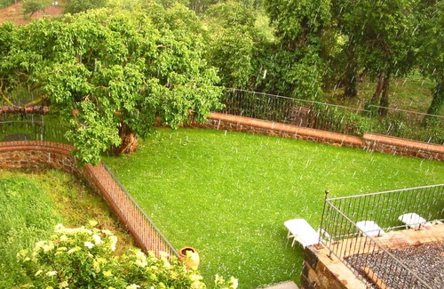 El Rasillo de Cameros Cottage | Cottage, 20 people, garden, barbecue, pets allowed