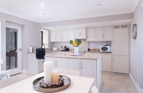 Cashel Cottage | Cottage 424 - Cashel - sleeps 6 guests in 3 bedrooms