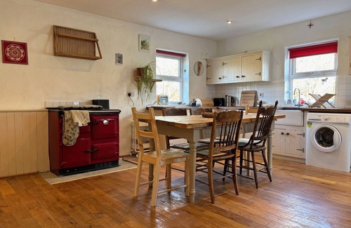 Moyard Cottage | Cottage 484 - Moyard - sleeps 6 guests in 3 bedrooms
