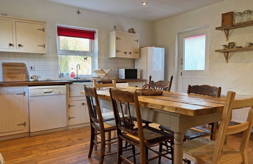 Moyard Cottage | Cottage 484 - Moyard - sleeps 6 guests in 3 bedrooms