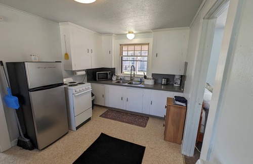 Stow Cottage | Cottage #7 - Lakefront Cozy Cottage with 1 bedroom in Charming Stow, NY