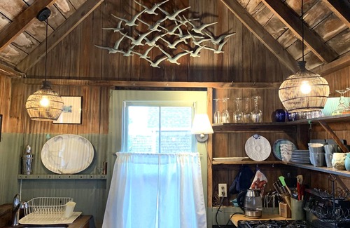 Truro Cottage | Cottage #8 - Spectacular views of Cape Cod Bay on a private association beach!