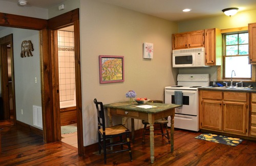 Penrose Cottage | Cottage at DuPont State Forest - Across from REEB Ranch - Mountain Biking Mecca