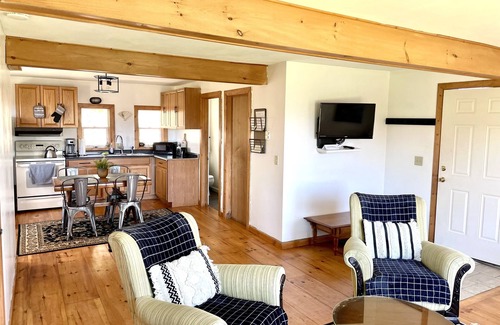 New Woodstock Cottage | Cottage at Mystic Mountain.