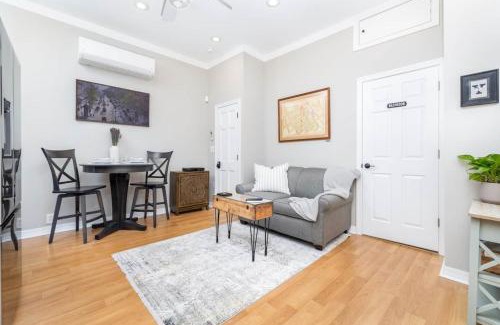 New Haven House | Cottage At Yale