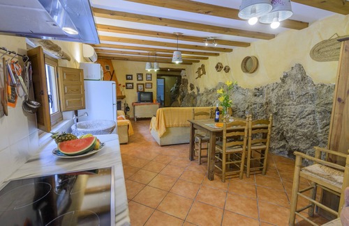 Laroya Cottage | COTTAGE "C'ANTONIA AND MANUEL"