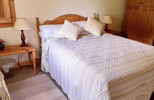 Garrykennedy House | Cottage, Castlelough