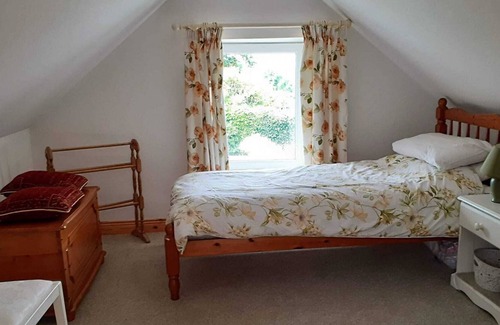 Garrykennedy House | Cottage, Castlelough