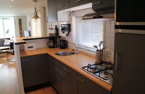 Terherne Ski Chalet | Cottage / chalet for 6 persons in Terherne, Friesland, Netherlands