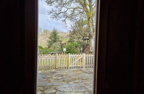 Morfa Bychan Cottage | Cottage Close To The Coastal Path and Beaches Of Borth Y Gest & Morfa Bychan