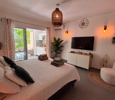 Cul de Sac Apartment | Cottage de Pinel Terrasse & Piscine tropicale