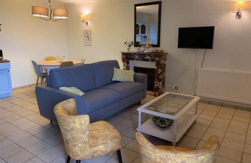 Bouresse Apartment | Cottage du Château classé du tourisme 2 étoiles