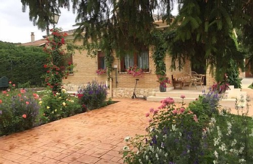 Santibanez del Val Cottage | Cottage (full rental) El Quinto Pino for up to 9 people