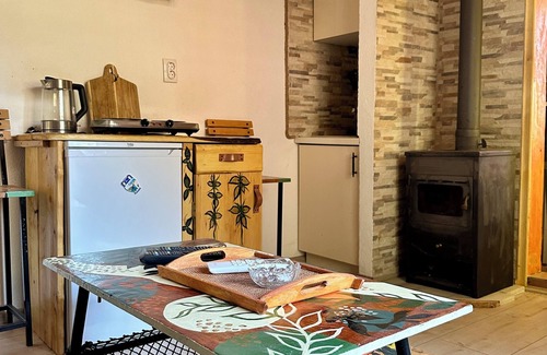 Laktasi Cottage | Cottage Home-Vacation Houses in Slatina full experience