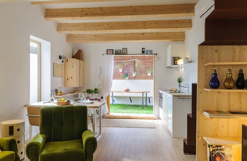 Olot House | Cottage house in nature - Cottage house in nature