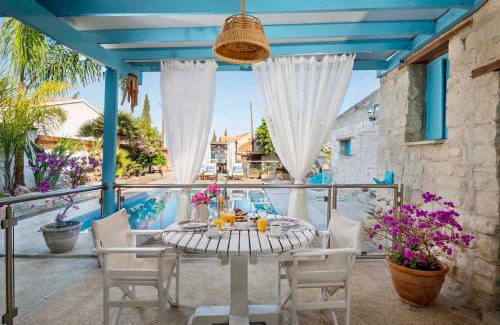 Pentakomo Apartment | Cottage Houses