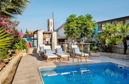 Pentakomo Apartment | Cottage Houses
