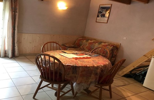 Ferrieres Cottage | Cottage in a Water Mill - LE BEZ