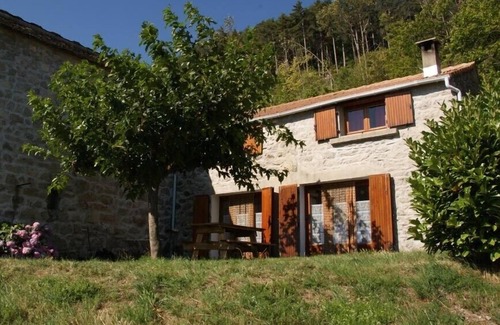 Concoules Cottage | Cottage in cevennes, Cottage in cevennes, Cottage in cevennes, Cottage in cevennes