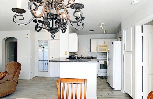 Gilbert House | Cottage in Cottonwoods Crossing