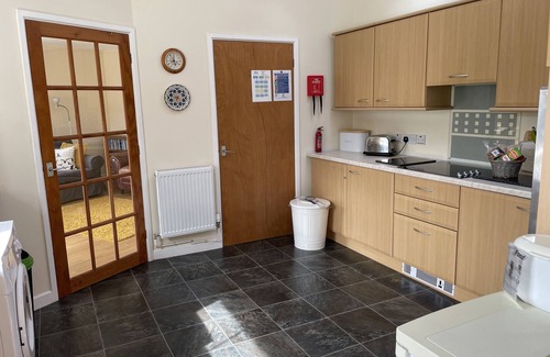 Borth Cottage | Cottage In Dôl Y Bont, Near Aberystwyth, Ceredigion, Wales.