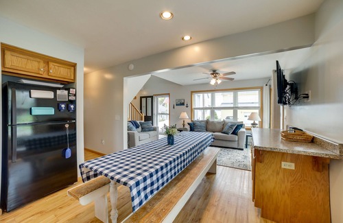 Edinboro Cottage | Cottage in Edinboro: Walk to Pat Crawford Beach!