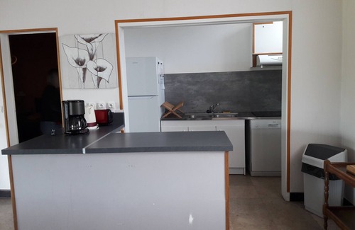 Saint-Dye-sur-Loire House | Cottage in a large enclosed garden up to 11 people.