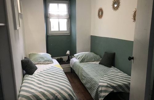 Aramits Cottage | Cottage in Historic House "Etape En Barétous" with Private Terrace, Private Garden and Wi-Fi