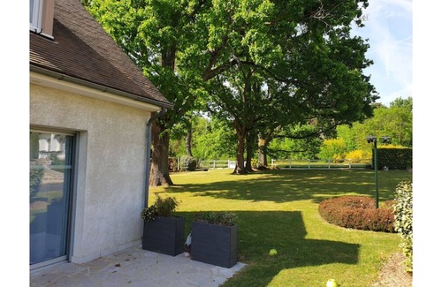 Milly-la-Foret House | Cottage in Milly La Forêt 14 people 5 bedrooms