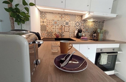 Breteuil-sur-Iton House | Cottage in town center, ideal for a business trip or vacation