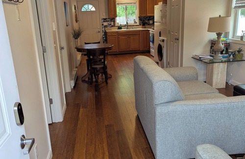 Warwick House | Cottage in Warwick