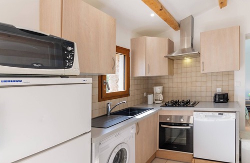 Chambonas House | Cottage 'Les Sources Gîte Calabert' with Shared Pool, Private Terrace and Air Conditioning