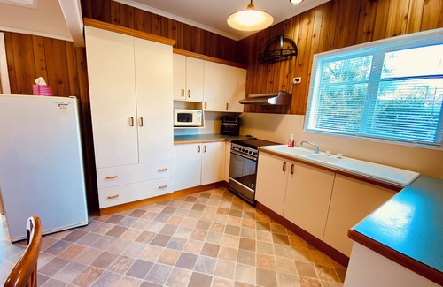 Khancoban Cottage | Cottage located at the gateway to the beautiful Kosciusko National Park.
