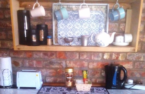 Boknes Strand Apartment | Cottage meters from beach,river,lagoon,shops - minutes to Addo marine area