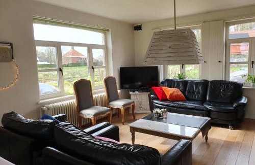 Gistel House | Cottage Moere